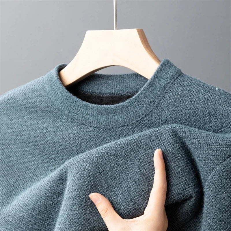 Men’s Classic Pullover Sweater – Autumn/Winter