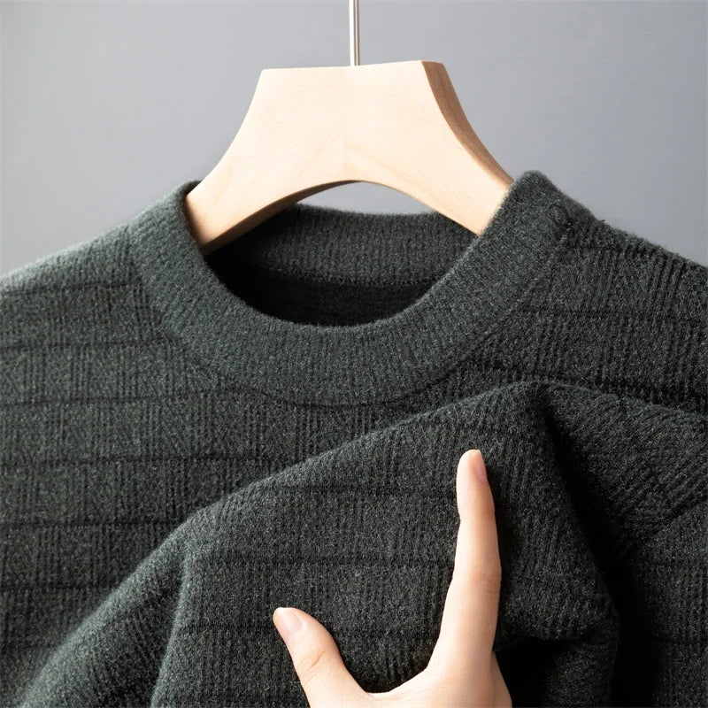 Men’s Classic Pullover Sweater – Autumn/Winter