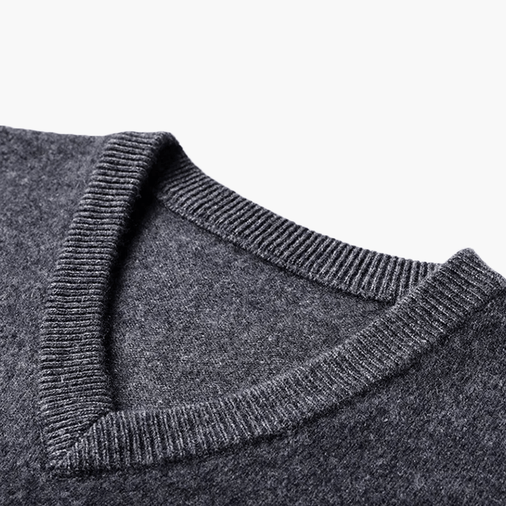 Old Money Pullover Cashmere Sweater - We Are Old Money E135876EDF204170B33A090578841B40